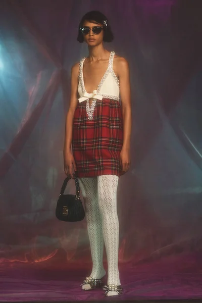 Look 19